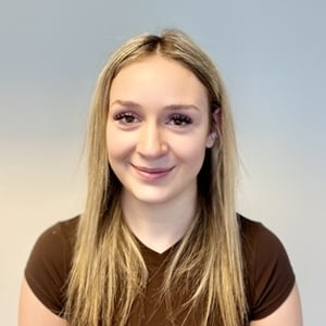 Kyra Baskin Conseiller de service
